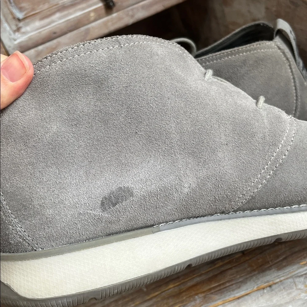 🩶 Johnnie-O Chill Chukka 2.0 Grey Suede Size 11.5 Leather Winter Casual Boots
